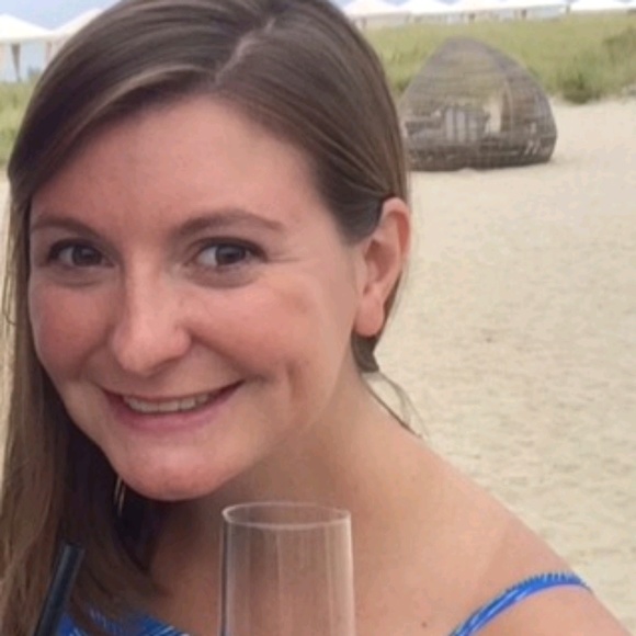 Meet your Posher, Catherine - Picture 1 of 1